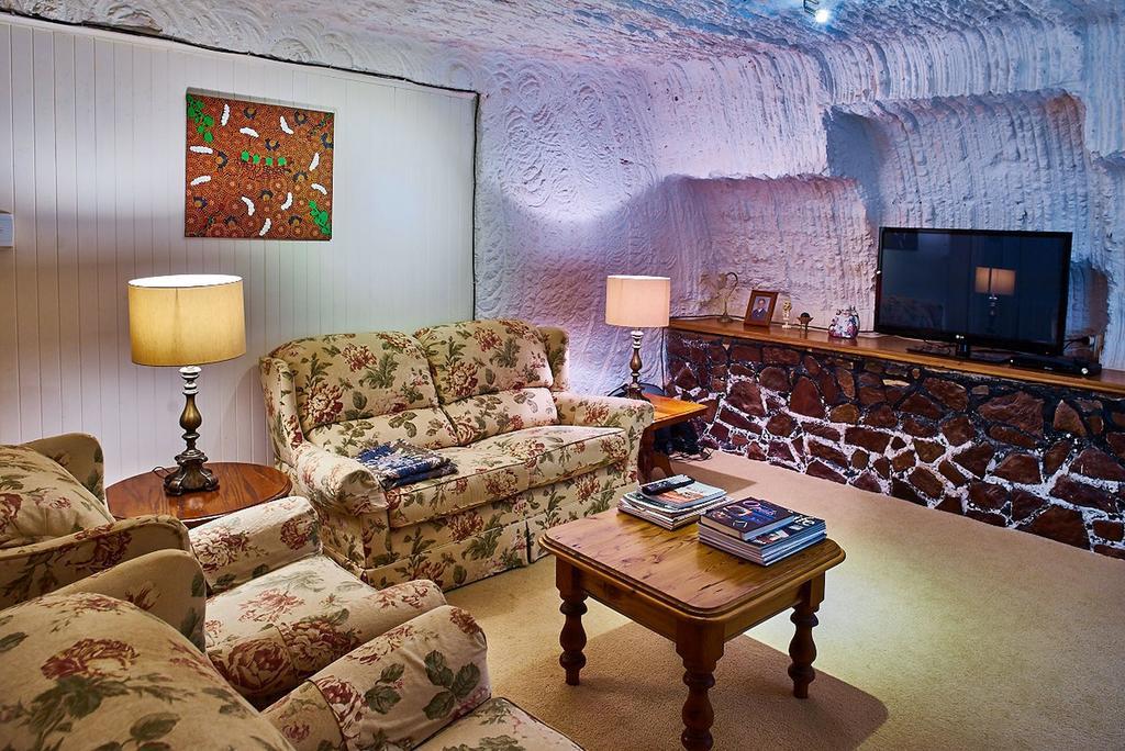 Underground Bed & Breakfast Bed & Breakfast Coober Pedy Exterior photo