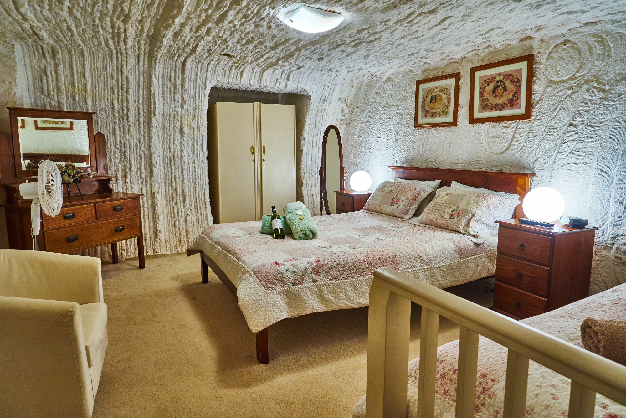 Underground Bed & Breakfast Bed & Breakfast Coober Pedy Exterior photo