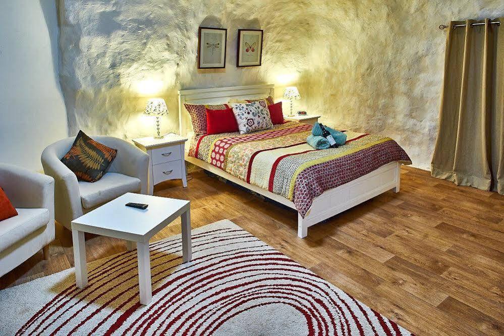 Underground Bed & Breakfast Bed & Breakfast Coober Pedy Exterior photo